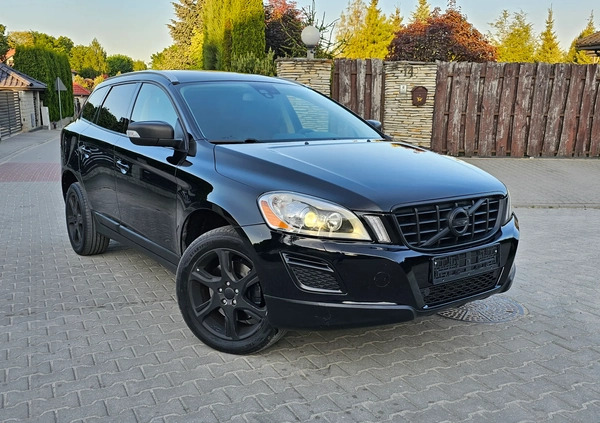 Volvo XC 60 cena 52900 przebieg: 252000, rok produkcji 2010 z Lublin małe 781